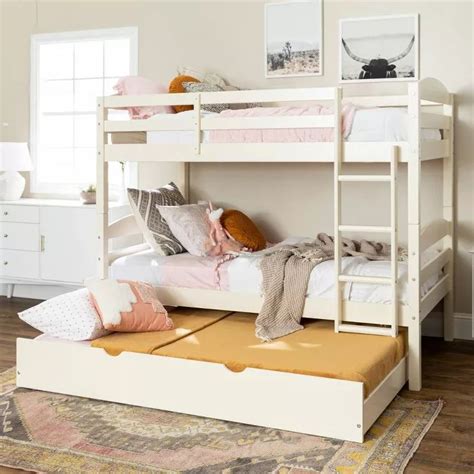 From lightweight and breathable options for summer to plush and insulating. . Target twin bed